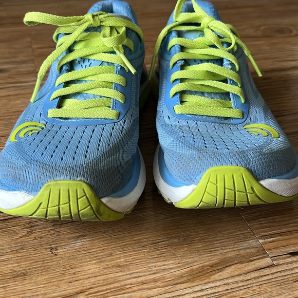 TOPO Ultrafly Women’s Running Shoes Size 7 - Picture 5 of 11